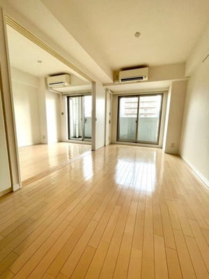 【居間・リビング】 | 新品家具付きマンション上野6(KaGood東京)