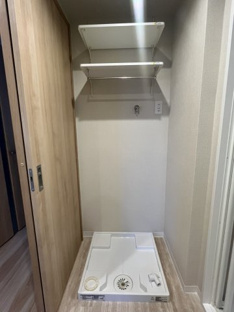 【ランドリースペース】グラン・コート若林 