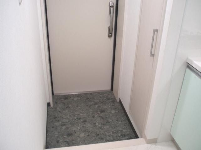 礎の玄関|★玄関にトールタイプのシューズボックスを設置しています★