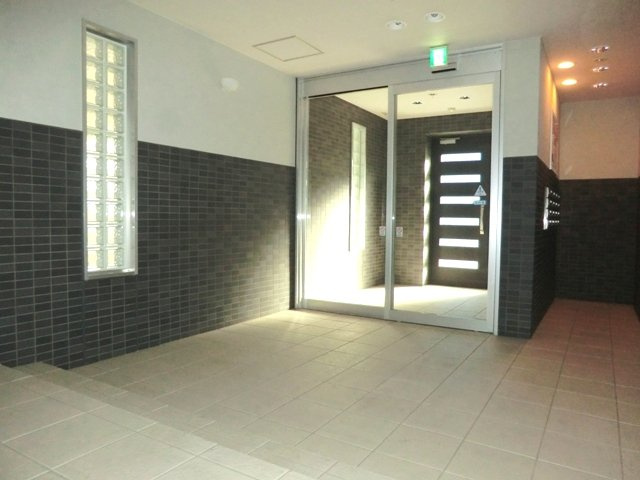 礎のロビー|★１階・共用ロビーの画像スペースあり・各戸の集合ポストを設置★