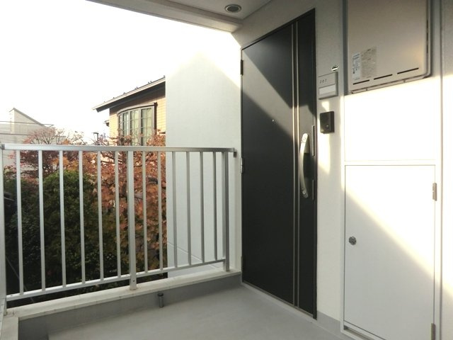 礎の玄関|★玄関ダブルロック＆ＴＶモニターホン完備★