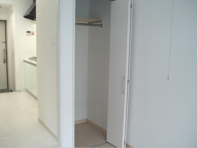 礎の収納|★収納・クローゼットタイプを設置★