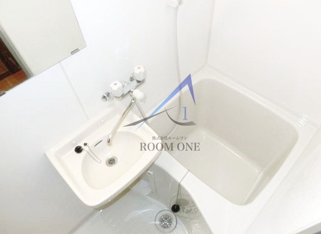 アーバンプレイス中井ⅡＢの浴室|お風呂です。