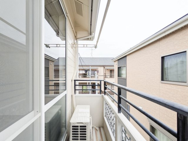 コスモ学文殿のバルコニー|入居中のため、別のお部屋です