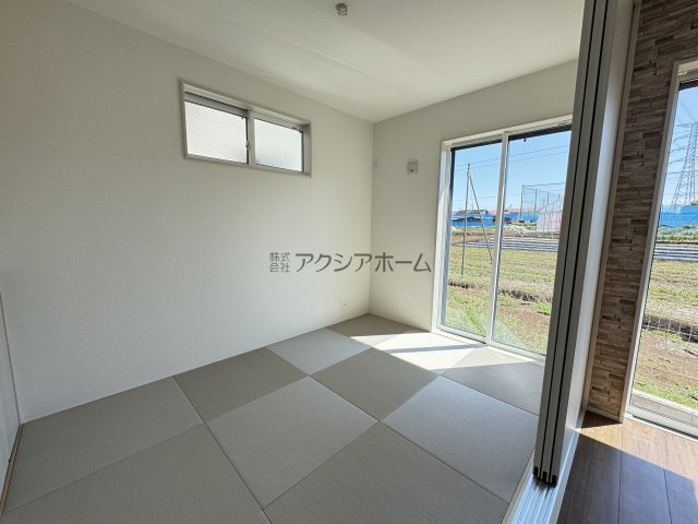 東村山市野口町３丁目・全3棟　新築一戸建　2号棟の和室|和室4.3帖