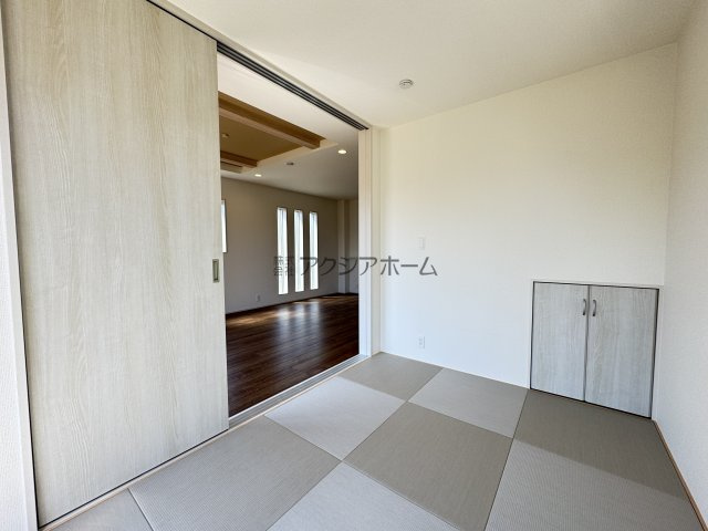 東村山市野口町３丁目・全3棟　新築一戸建　2号棟の和室|和室4.3帖