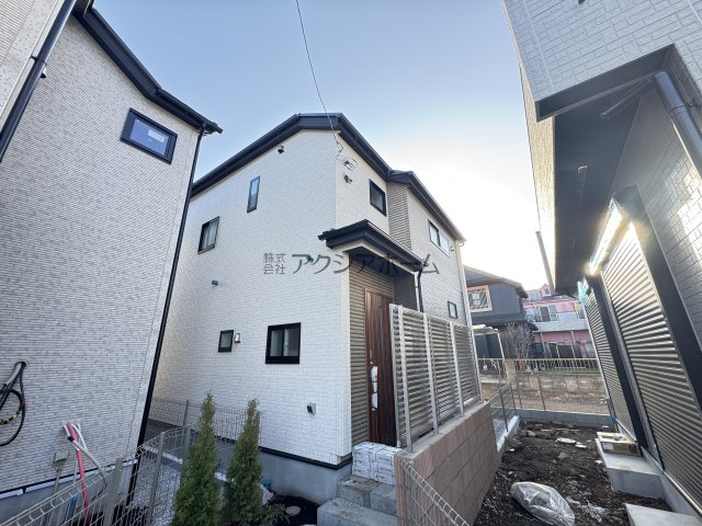 東村山市野口町３丁目・全3棟　新築一戸建　2号棟