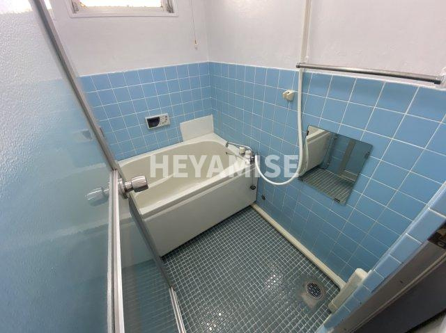 椿谷ビルの浴室