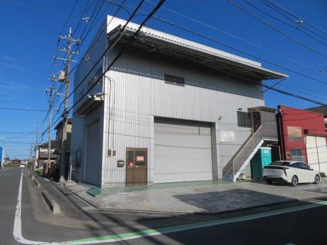 さいたま市岩槻区大字岩槻の倉庫