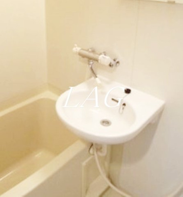 【洗面所】 | エクセリア池上 | 洗面台です。