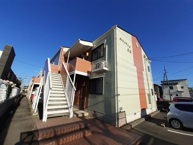 エスメラルダ三浜の外観