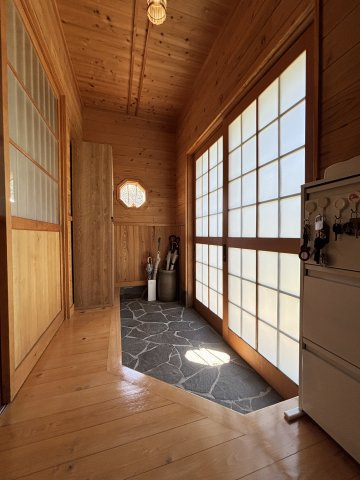 【玄関】 | 阿蘇郡南阿蘇村河陰