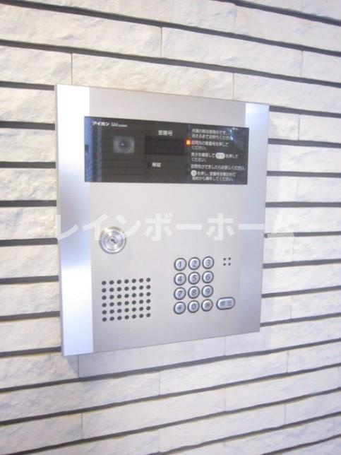 MOMAのセキュリティ