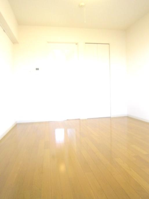 MOMAの居間・リビング