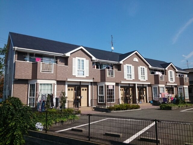 ファミール彦崎