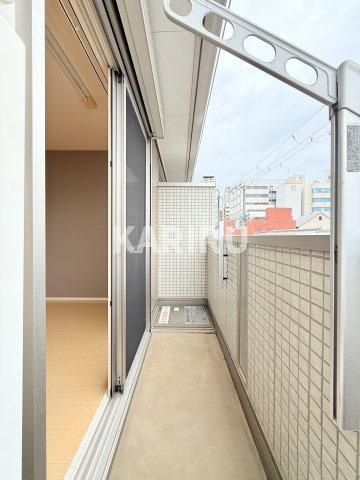 セジュール谷町六丁目のバルコニー