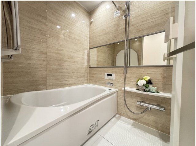 【浴室】 | ★仲介手数料無料★ライオンズマンション新宿原町（通貨価値が下がっている今、現金から現物資産への入れ替えの時期です）