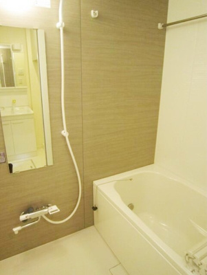 【浴室】 | RIZ大京町 | きれいなお風呂です