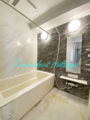 【浴室】 | エシュレ湘南 | 清潔感のあるお風呂です♪