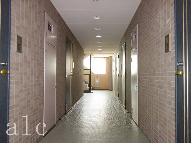 杉並区下高井戸２丁目の賃貸マンションのその他共用部分|安心な内廊下