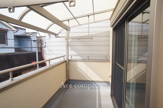 【バルコニー】 | 東大阪市足代1丁目 | 南向きワイドバルコニー☆水栓完備☆雨除けテラス屋根付きです☆