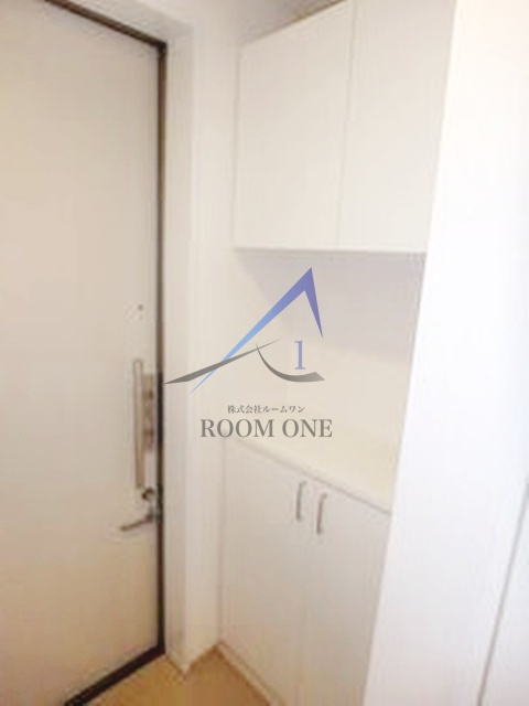 シャト－グレ－スの玄関|玄関です。