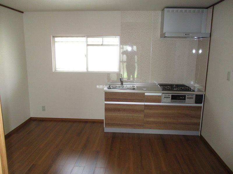 明石市西明石東町の賃貸マンションの居間・リビング