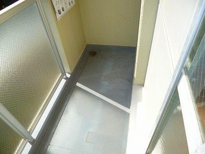 明石市西明石東町の賃貸マンションの庭