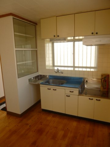  | コーポラスＴＯＭＯ