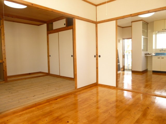  | コーポラスＴＯＭＯ