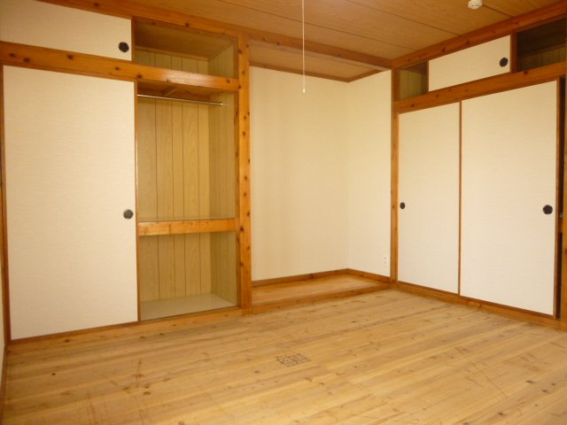  | コーポラスＴＯＭＯ