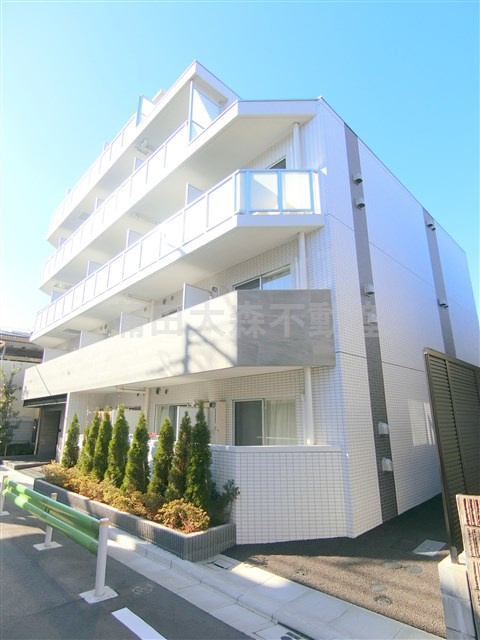 XEBEC(ジーベック京急蒲田の外観