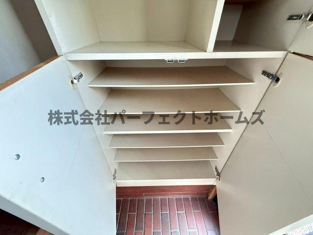 美井町戸建　賃貸の収納|収納があります