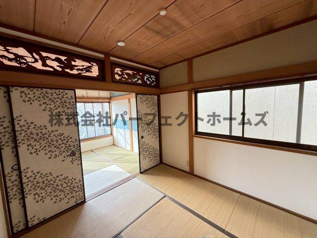 美井町戸建　賃貸の和室|和室がひろがる居住スペース