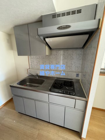 CITY　SPIRE難波WESTのキッチン|コンパクトなキッチンで掃除もラクラク