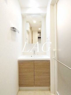 【洗面所】 | クレイシアIDZ川崎 | 洗面台です。