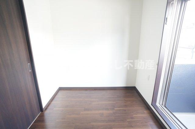 【寝室】 | storia栄生 | ※写真は別号室