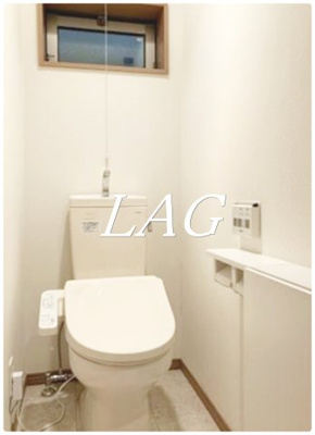 【トイレ】 | 南六郷3丁目戸建 | トイレです。