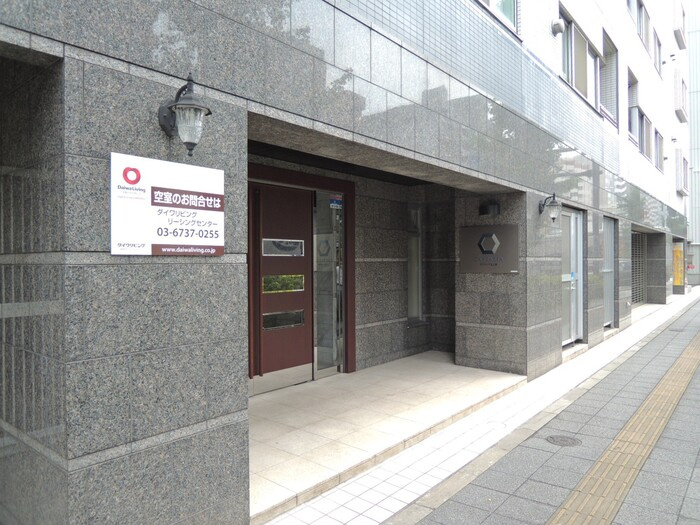 カスタリア北上野のエントランス