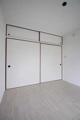 【洋室】 | ヴィラナリー狭山7号棟