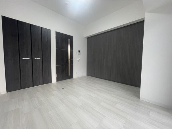 ブリリアコート金山の居間・リビング