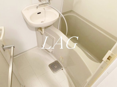 【浴室】 | アデッソ大森 | お風呂です。