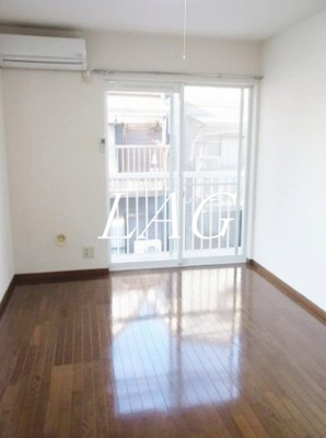 【居間・リビング】 | ベルメゾンＳ | 洋室のお部屋です。