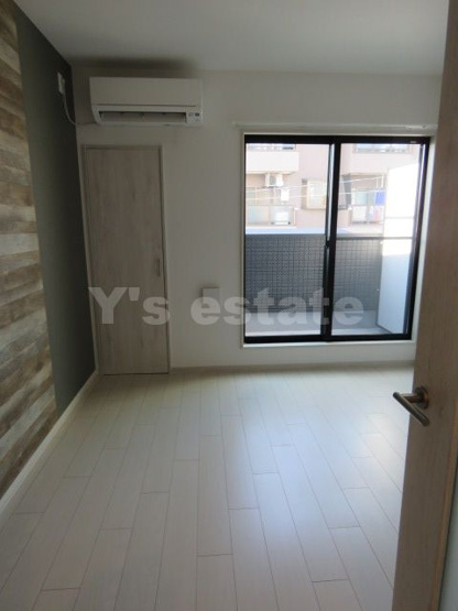 【洋室】 | モダンアパートメント平野本町