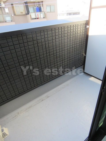 【バルコニー】 | モダンアパートメント平野本町