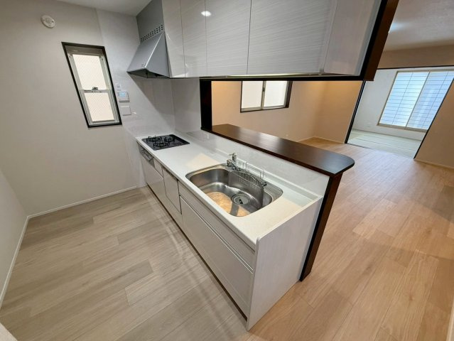 御園１丁目の洋室|【３階　洋室約８帖】
家具の配置もしやすい長方形のお部屋です♪プライベートな空間としてご活用いただけます！