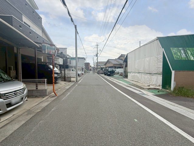 御園１丁目の前面道路含む現地写真|実際におうちをご覧なられたことない探し始めの方でも『物件の探し方』や『適切なご予算の考え方』など丁寧にご説明いたします！