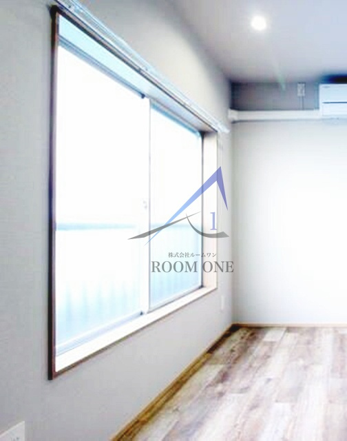 ヴィラ・リバーサイド