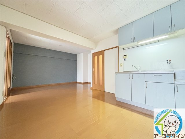 第1藤井マンションの居間・リビング