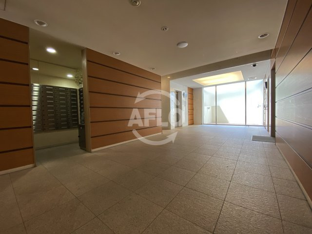 ポートヴィラ靭公園のロビー|ポートヴィラ靭公園 ロビーホール